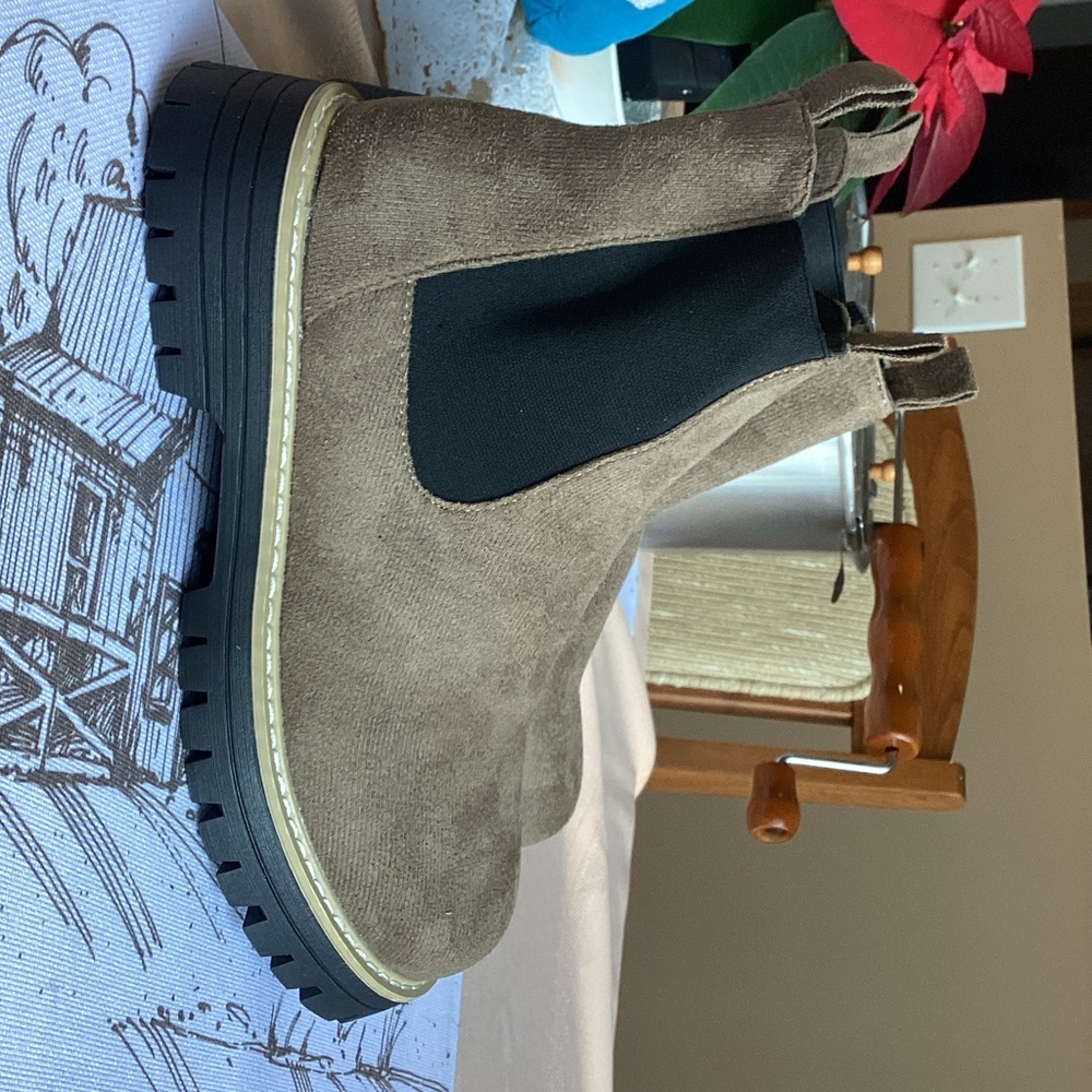 Stylish Brown Ankle Booties